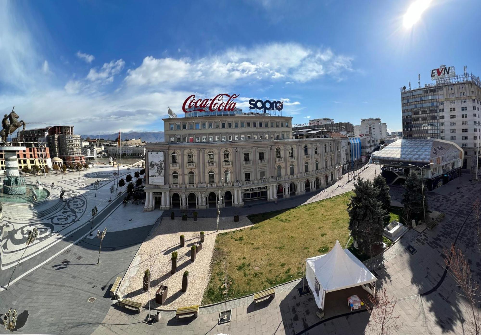 Fantazy Apartment Main Square Skopje Eksteriør billede