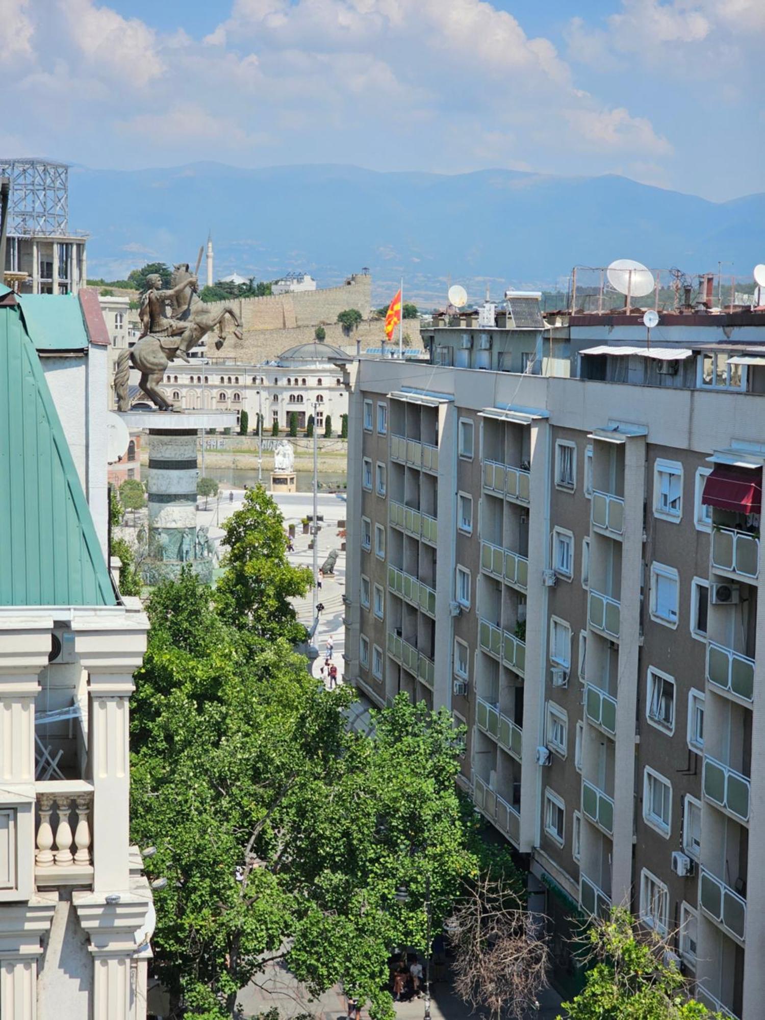 Fantazy Apartment Main Square Skopje Eksteriør billede